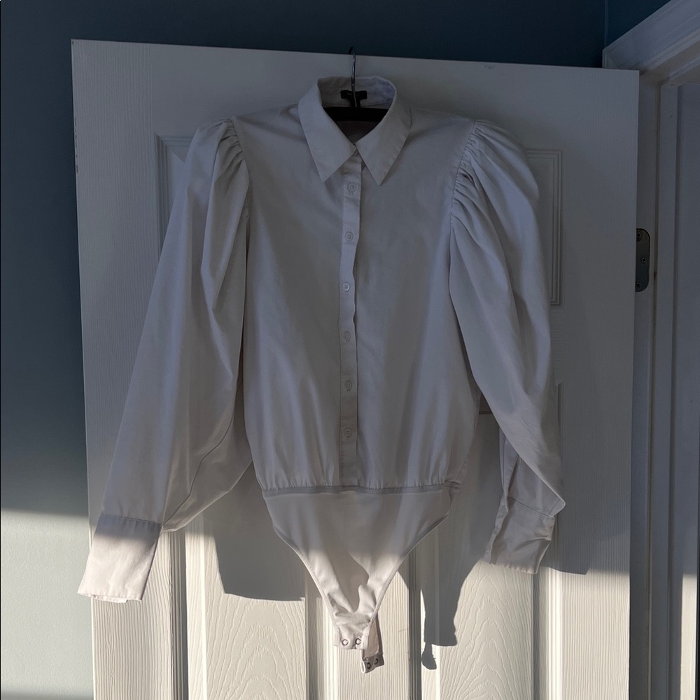 EXPRESS White Button-Up Bodysuit